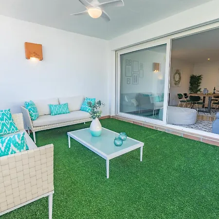 Vacation Marbella: Beachfront Duplex Penthouse With Sea View & Jacuzzi